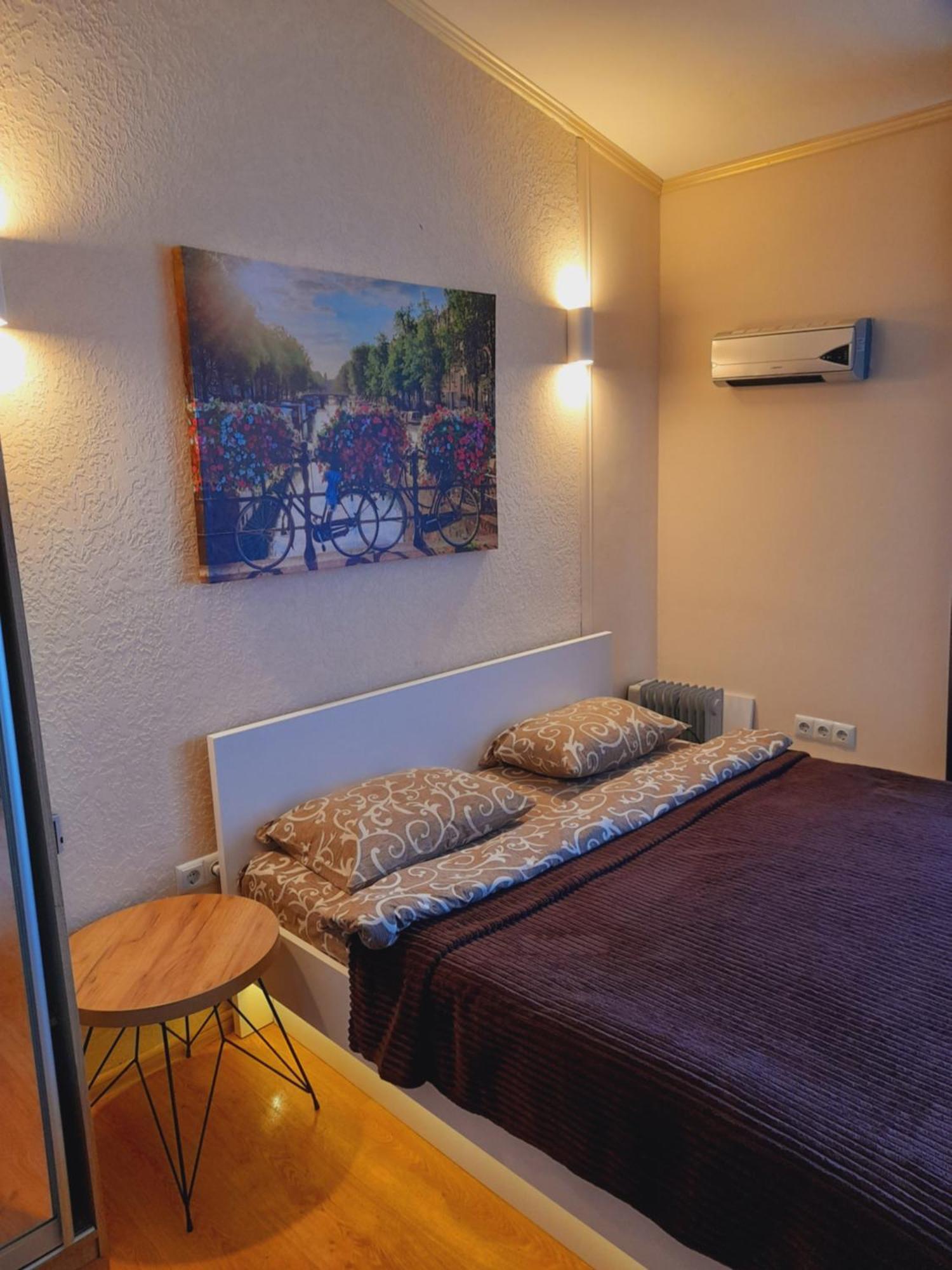 Studio Apartments In Center Mini 5 Поверх Без Ліфту Ivano-Frankivsk Room photo